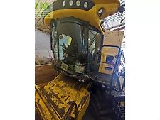 New Holland cx8-70