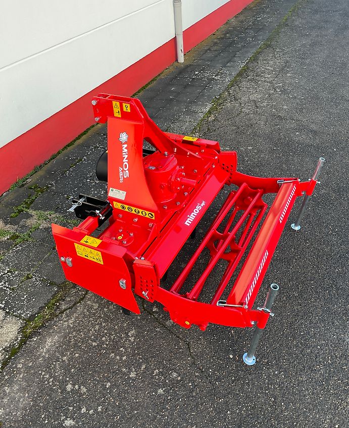 Minos Agri Minos Agri Kreiselegge Wein,- und Obstbau M-DRAM-1300-HM mit Rohrstabwalze