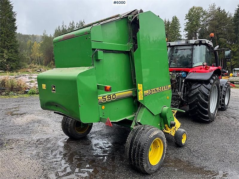 John Deere 590
