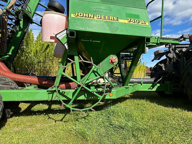 John Deere 740 a