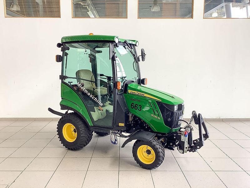 John Deere 1026R