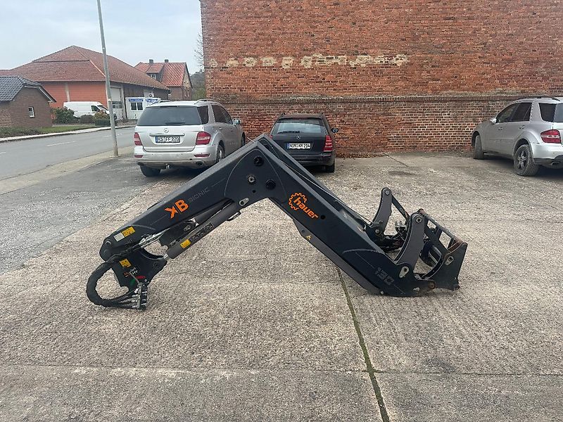 John Deere Hauer Schwinge XB 130 Bionic mit Konsolen, BJ 2018, sms-Schwingungstilgung, 3. Steuerkreis, Steuergerät, Multikuppler, Konsolen passend für 6000er Serie, sehr ordentlicher Zustand