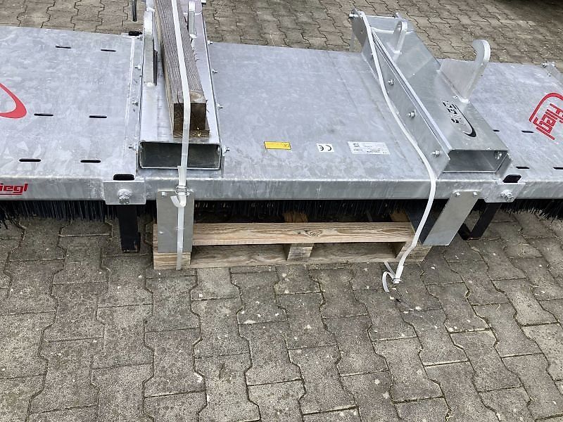 Fliegl KEBFLI250005 LÖWE 2.500MM