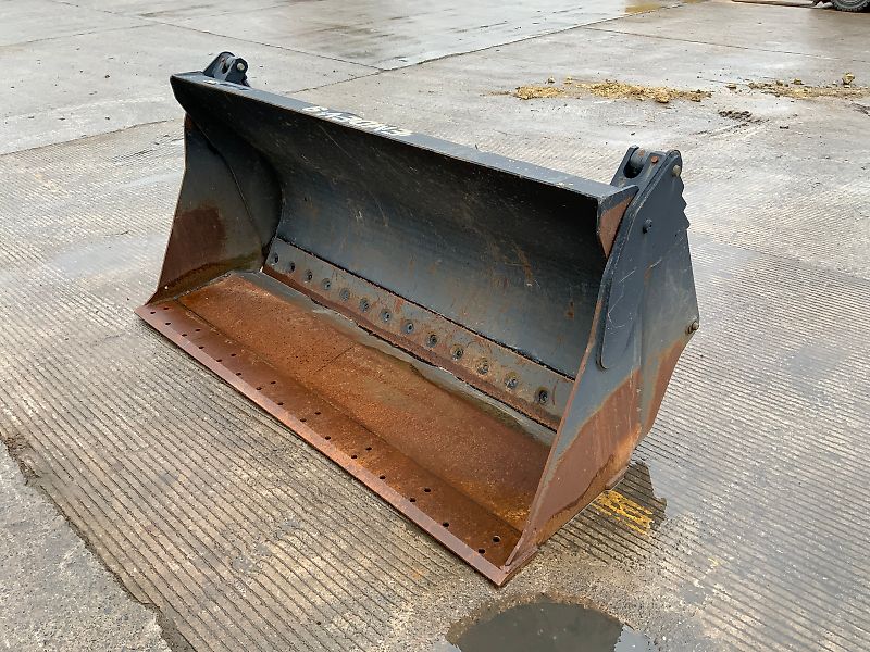 JCB 6FT 4 in 1 Bucket