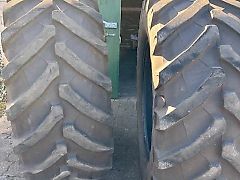 Pirelli 650/65 R38 TM800