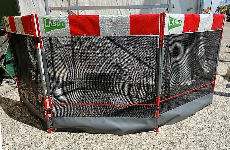 Laski / AgroKom Frässchutzvorhang, ein muß für die Sicherheit beim Fräsen!