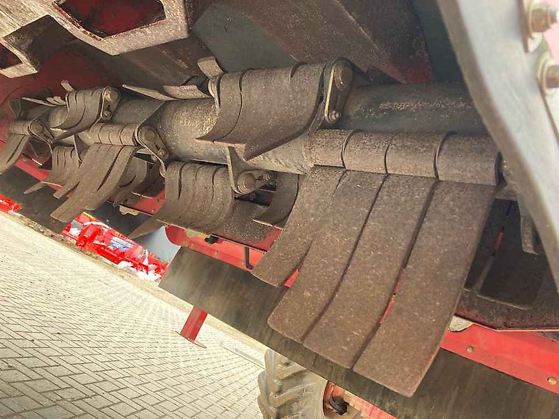 Grimme HT 210 2 Row Front Mounted Self-Propelled Topper