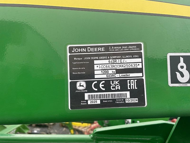 John Deere 643R