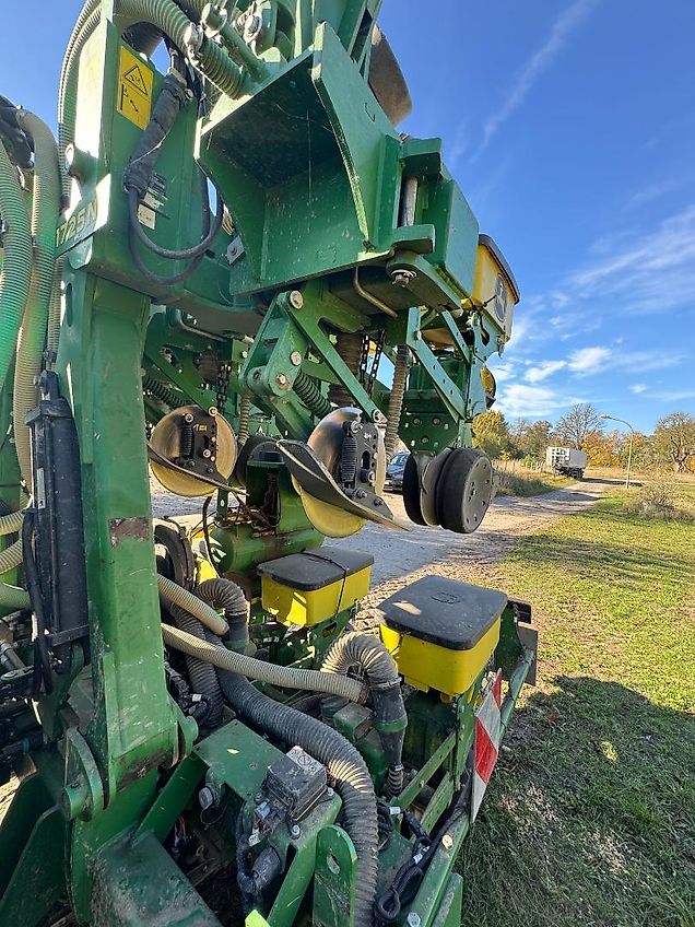 John Deere 1725 NT+FT180 wenig benutzt