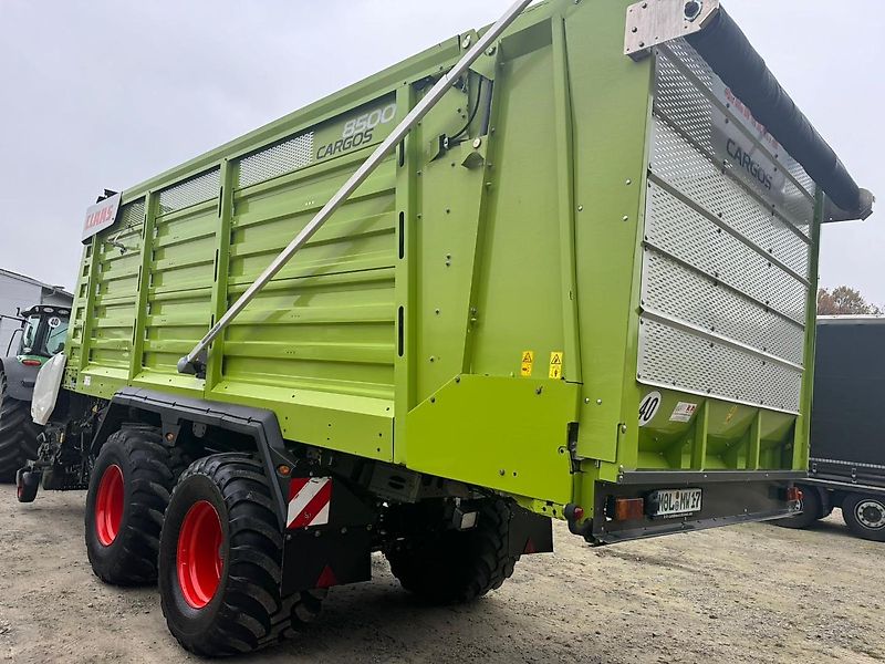 Claas Cargos 8500