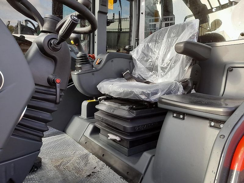 Schäffer 6680 Z Radlader mit Euro WS Aufnahme NEUMASCHINE
