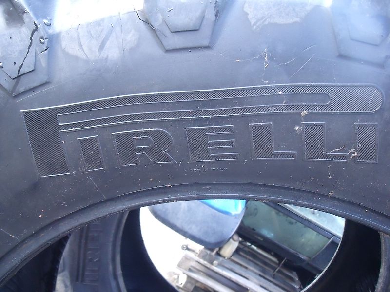Pirelli TM 800