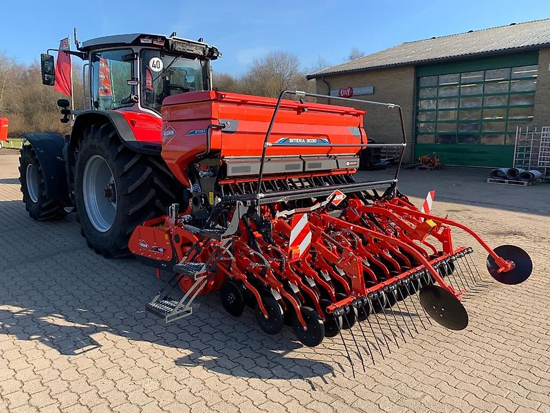 Kuhn Sitera 3030 24E mit HR 3030