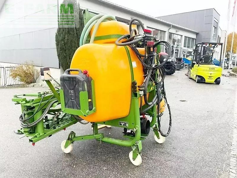 Amazone uf 800 feldspritze