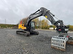 Volvo Kettenbagger EC 220 EL Baujahr 2023 mit Oil Quick 70/55