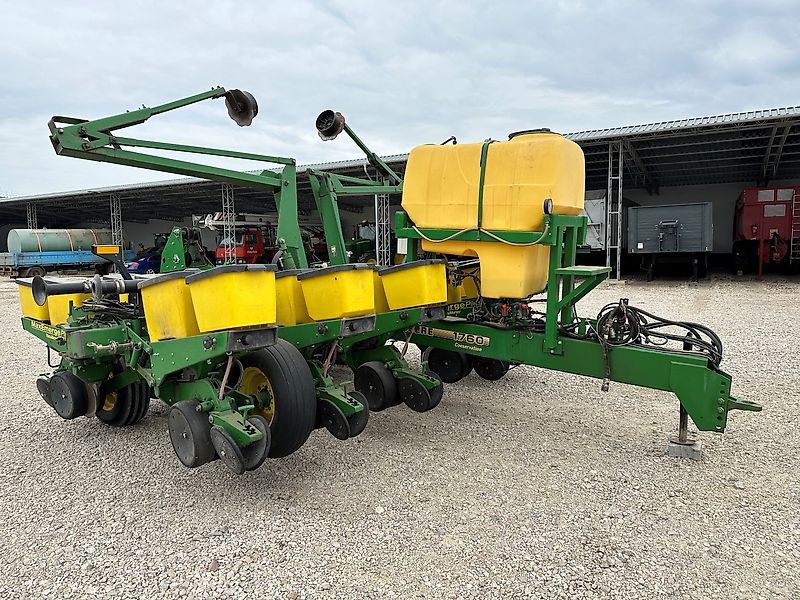 John Deere 1760