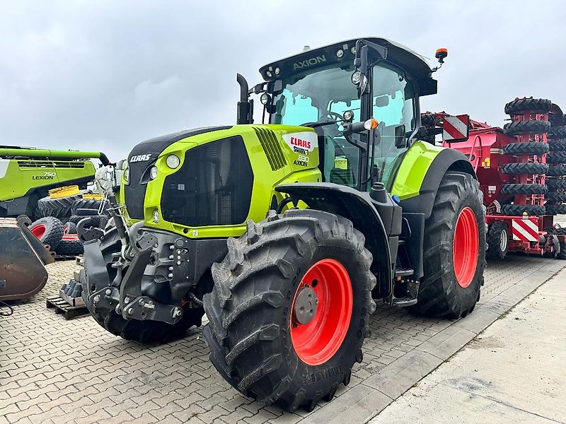Claas Axion 830