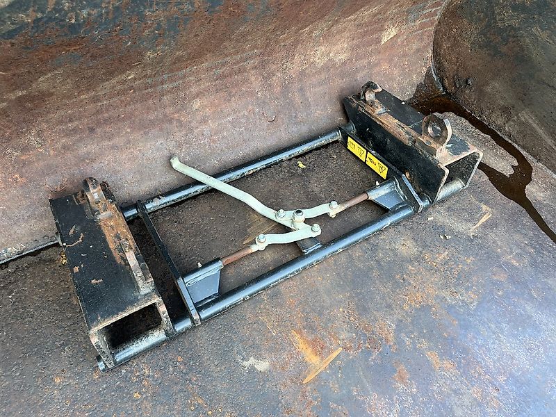 Schäffer 9330 T Teleskopradlader, Schaufel, EURO -Adapter