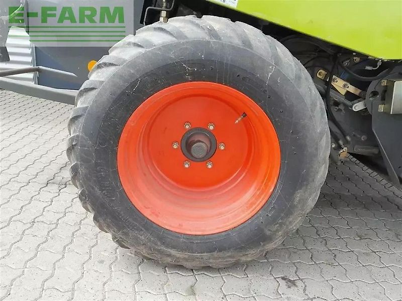 Claas rollant 355