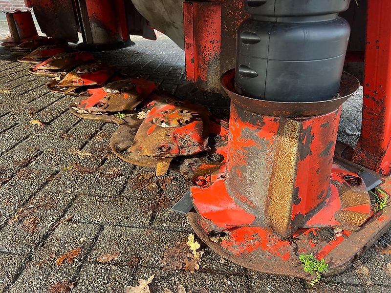 Kuhn Kuhn GMD 702 F-FF