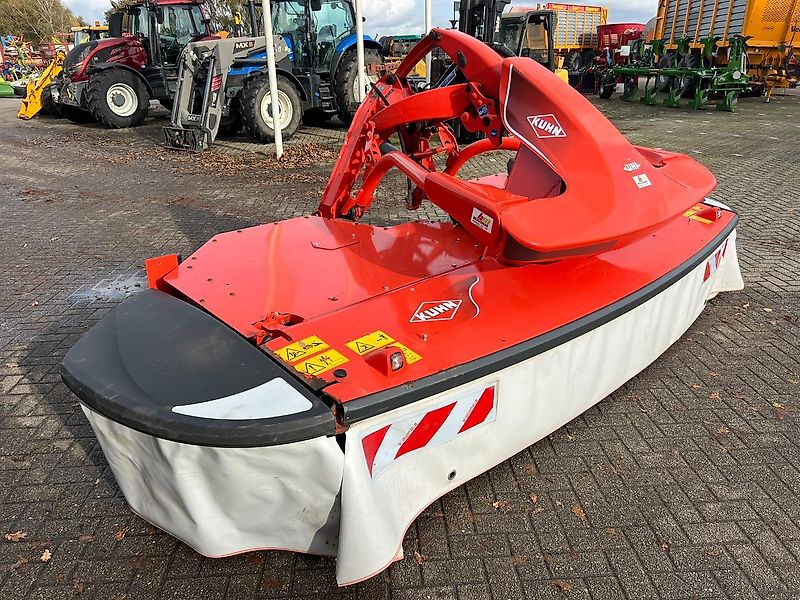Kuhn Kuhn GMD 702 F-FF