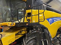New Holland CX 8060 FSH få høsttimer