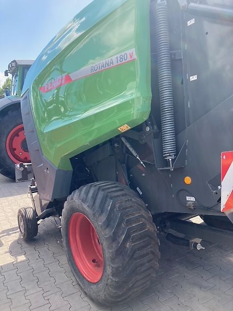Fendt Rotana 180 V Xtra - 25 Messer