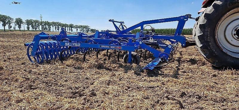 Namyslo Saatbeetbereitung / Seedbed cultivator / Combiné de préparation / Argegat para cultivo poco profundo / Argegat do płytkiej uprawy Organic 5 m