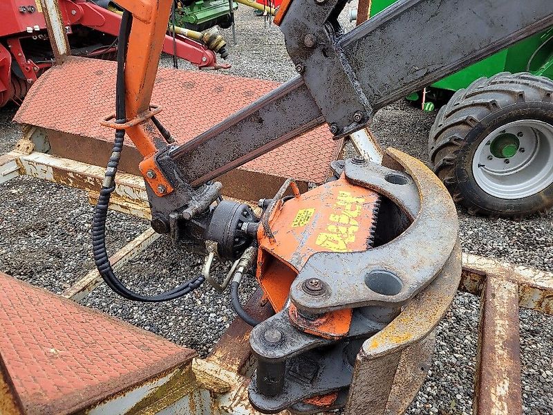 Auer Timberlift mit Anhänger