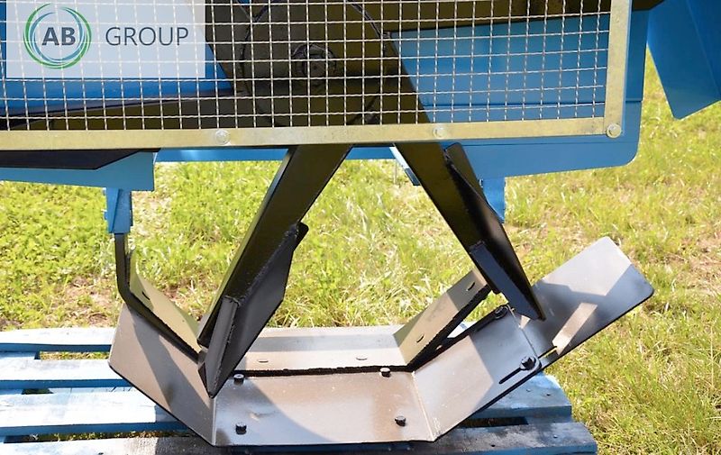 Zamet obsypnik pryzm i kopców P427