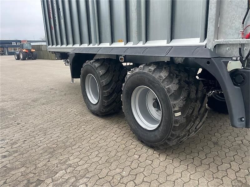 Fliegl ASW 281 TAURUS FOX