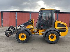JCB 409