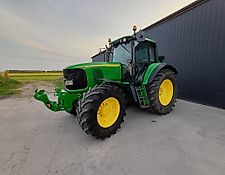 John Deere 6820 John Deere 6820