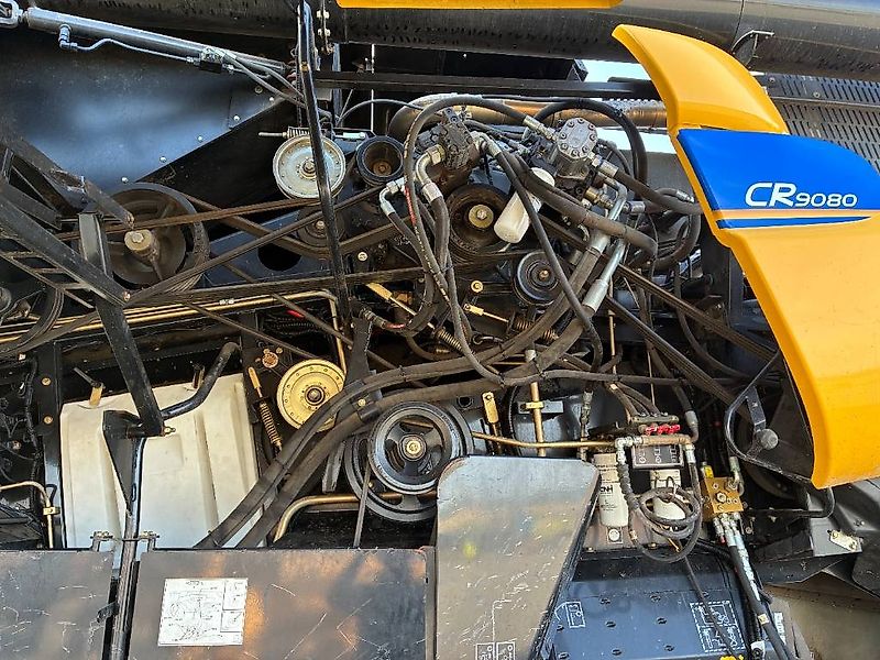New Holland CR 9080