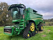 John Deere S780