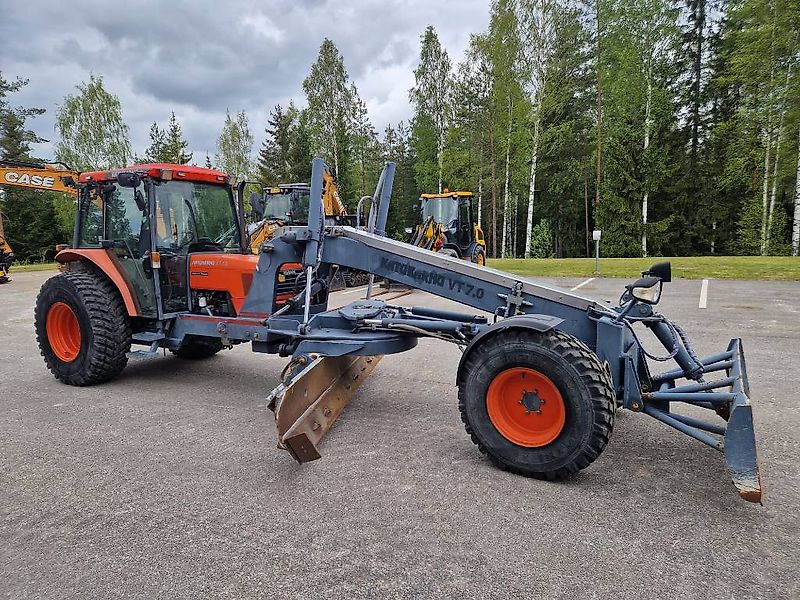 Kubota ME 5700 Tiehöylä