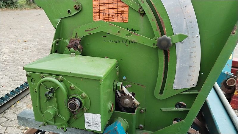 Köckerling Kombimat 300 Reihenabstand 30 cm 10 Reihig Saatkasten Amazone Modell D9 30 Reihen auf 3m Drilleinheit