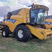New Holland cx8.70