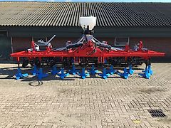 Premium LTD Orion k.