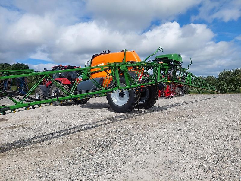 Amazone UX 8601 -30m- 25cm dyseafstand