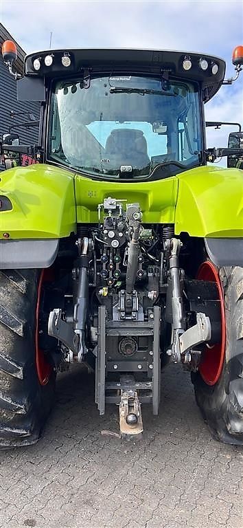 Claas Axion 930 CMatic