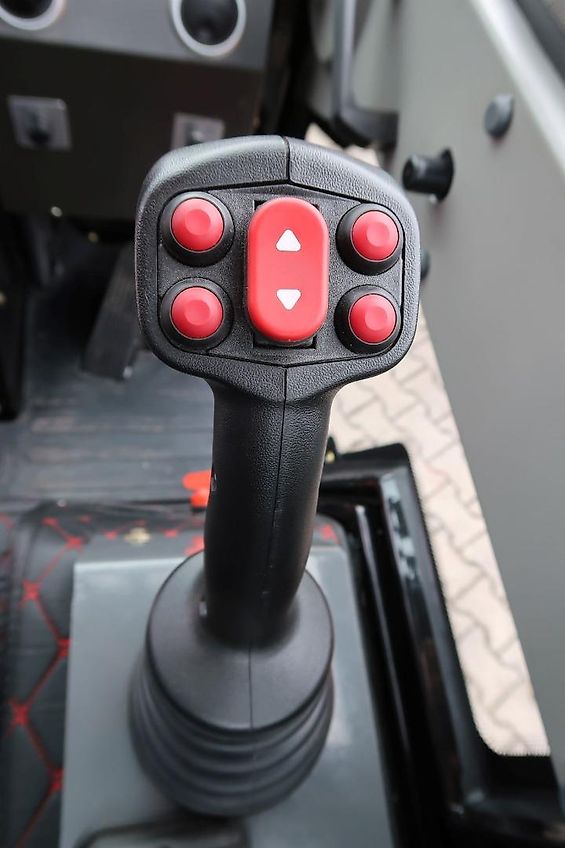 H&R 2512 Radlader kompakter Hoflader Lader