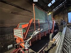 Kverneland Avlesservogn