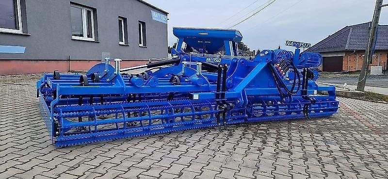Namyslo Saatbettbereitung / Seedbed cultivator / Combiné de préparation / Agregat uprawowy Milan 5 m