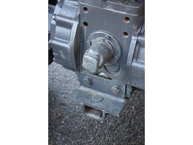 Shibaura S325 Hydrostaat