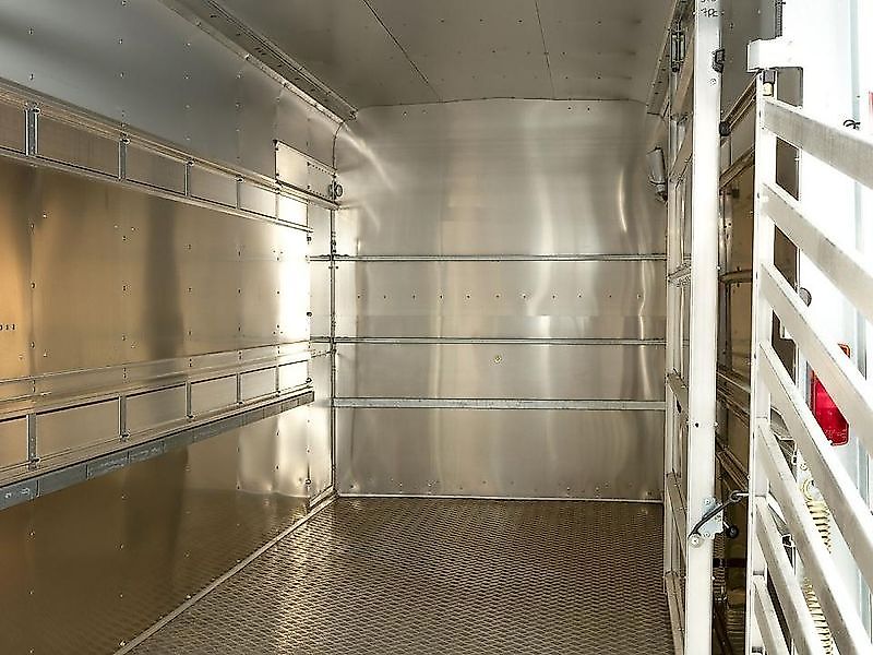 Ifor Williams Viehanhänger TA510 14x6 178x434cm Höhe:183 3,5t